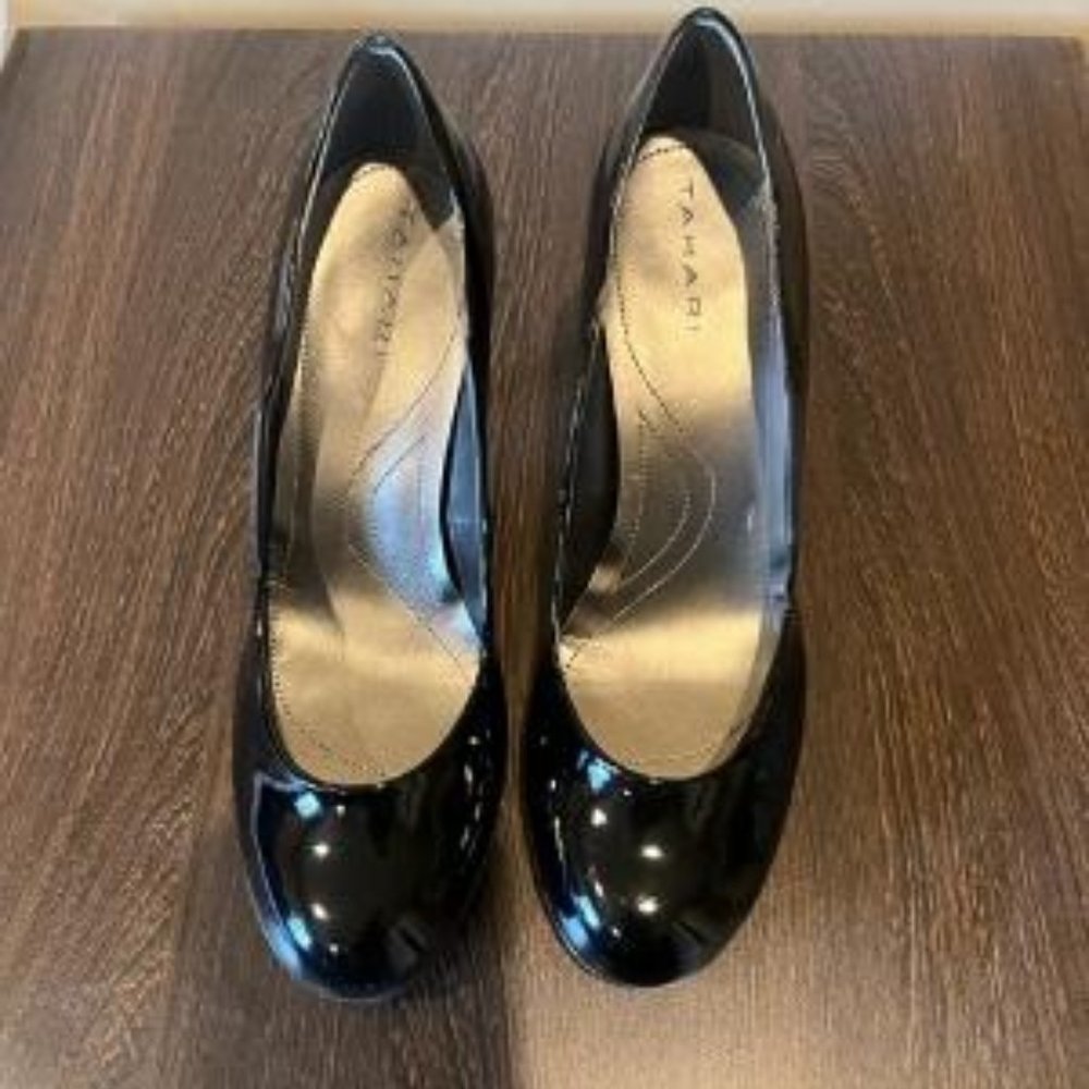Tahari Patent Shoes